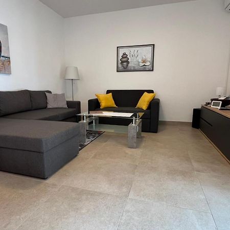 Sidus Maris, Spacious Seaside Apartment With Free Parking Martinscica (Cres) Exterior foto