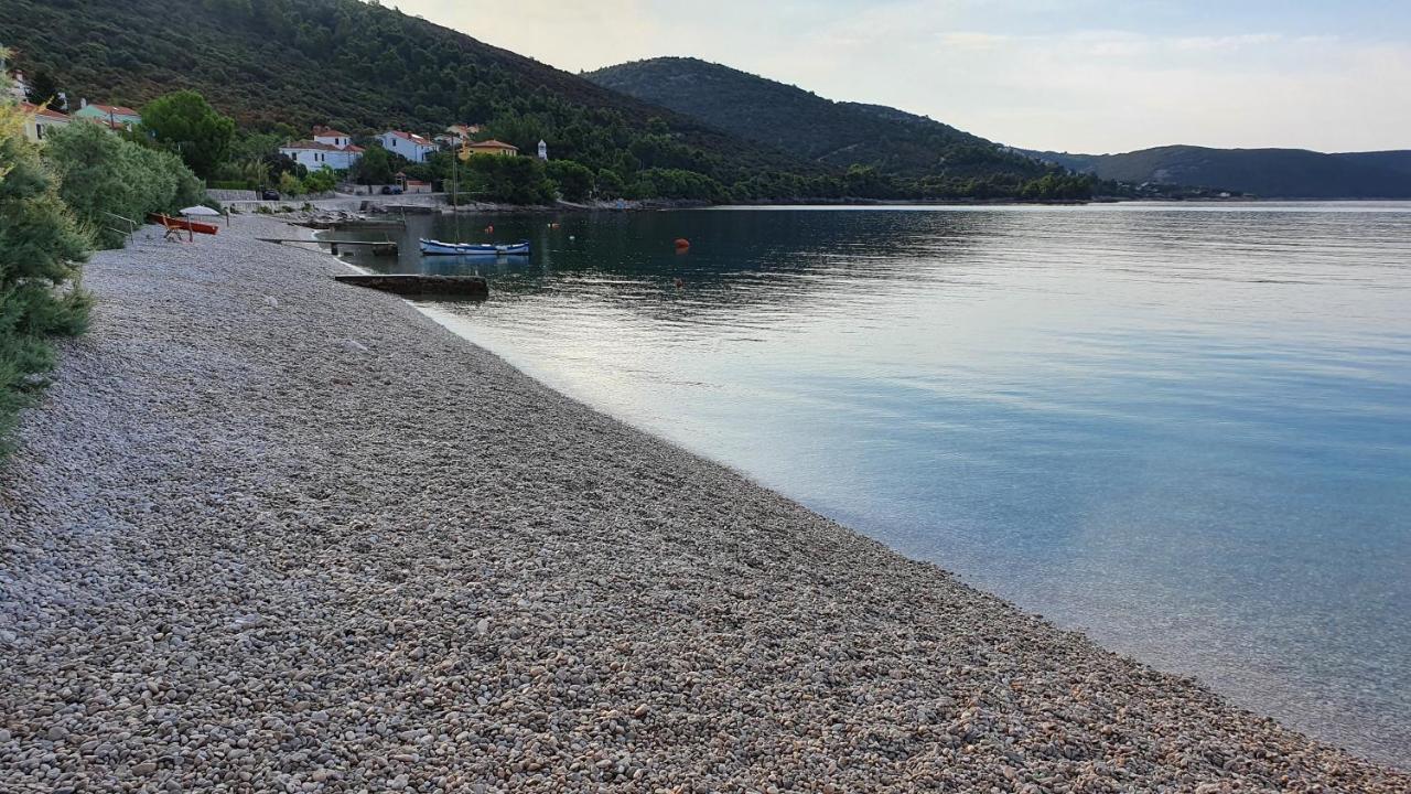 Sidus Maris, Spacious Seaside Apartment With Free Parking Martinscica (Cres) Exterior foto
